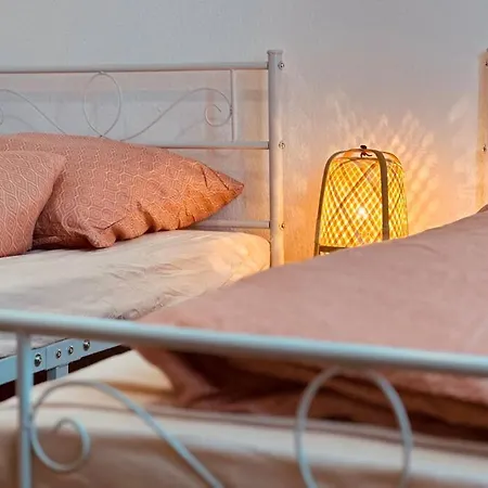 Auszeit Im Gruenen Nahe Der Heide *